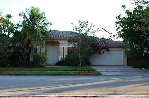 11256 NW 62nd Ter, Doral