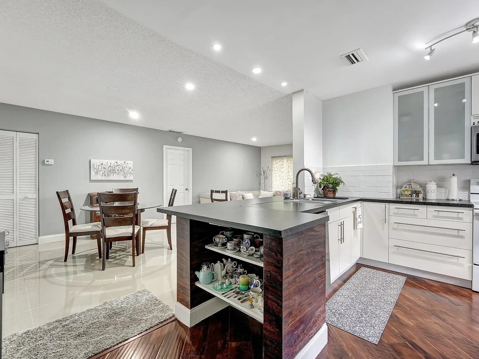 12121 Royal Palm Blvd 5F, Coral Springs
